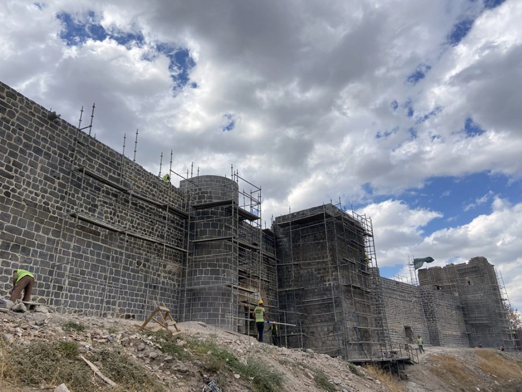 Diyarbakır Surları Restorasyonu