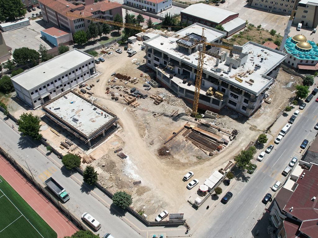 Yılfert-Gemport Mesleki ve Teknik Anadolu Lisesi