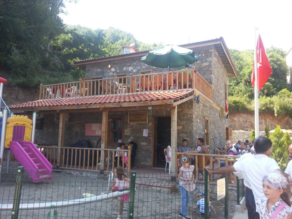 Zeyniler Köyü Muhtarlık Binası